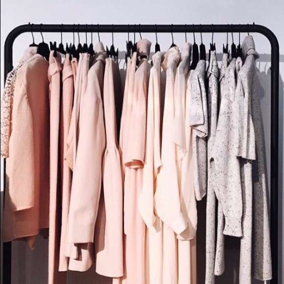 Meet your Posher, Claire - Picture 1 of 1